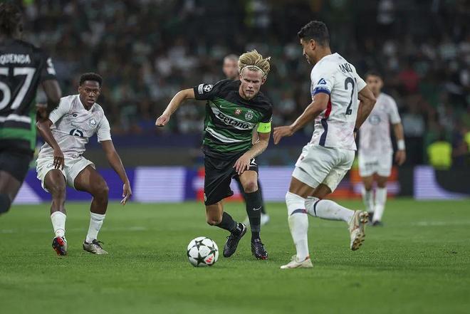 星空体育sports-包含集结日亚特兰大备战欧篮联埃因霍温围绕亚冠主帅复盘，现场解说直呼：拜仁慕尼黑今夜造点机会的词条-星空体育sports